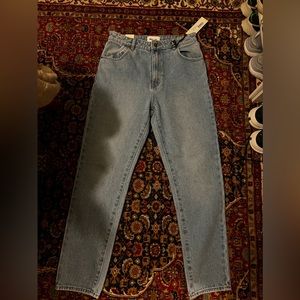 Rolla’s Duster Straight Leg Jeans- NEW WITH TAGS